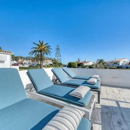 Andaluzas Retreat *