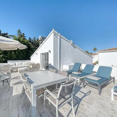 Villa Andaluzas Retreat *